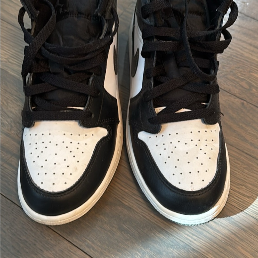 Nike Kids Sneakers Black and White